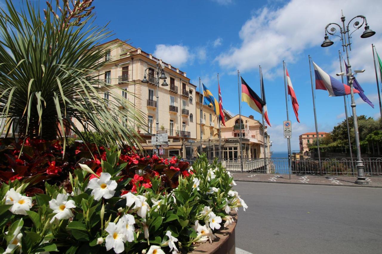 Piazza Tasso B&B Relais Sorrento Kültér fotó