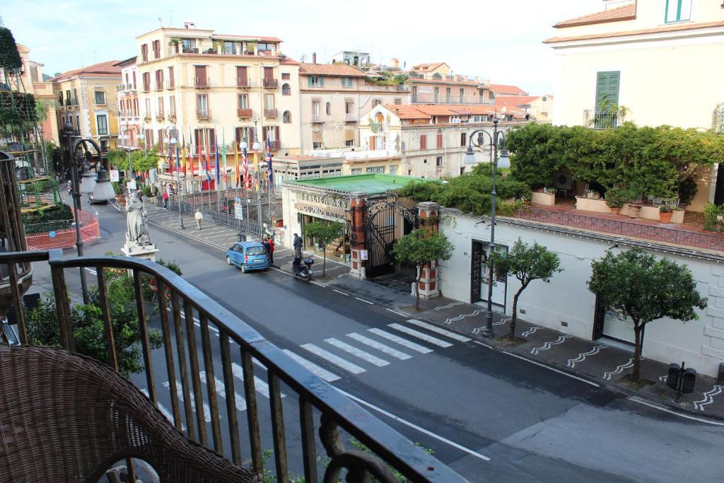 Piazza Tasso B&B Relais Sorrento Kültér fotó