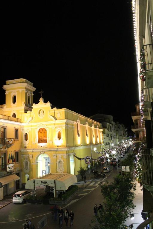 Piazza Tasso B&B Relais Sorrento Szoba fotó